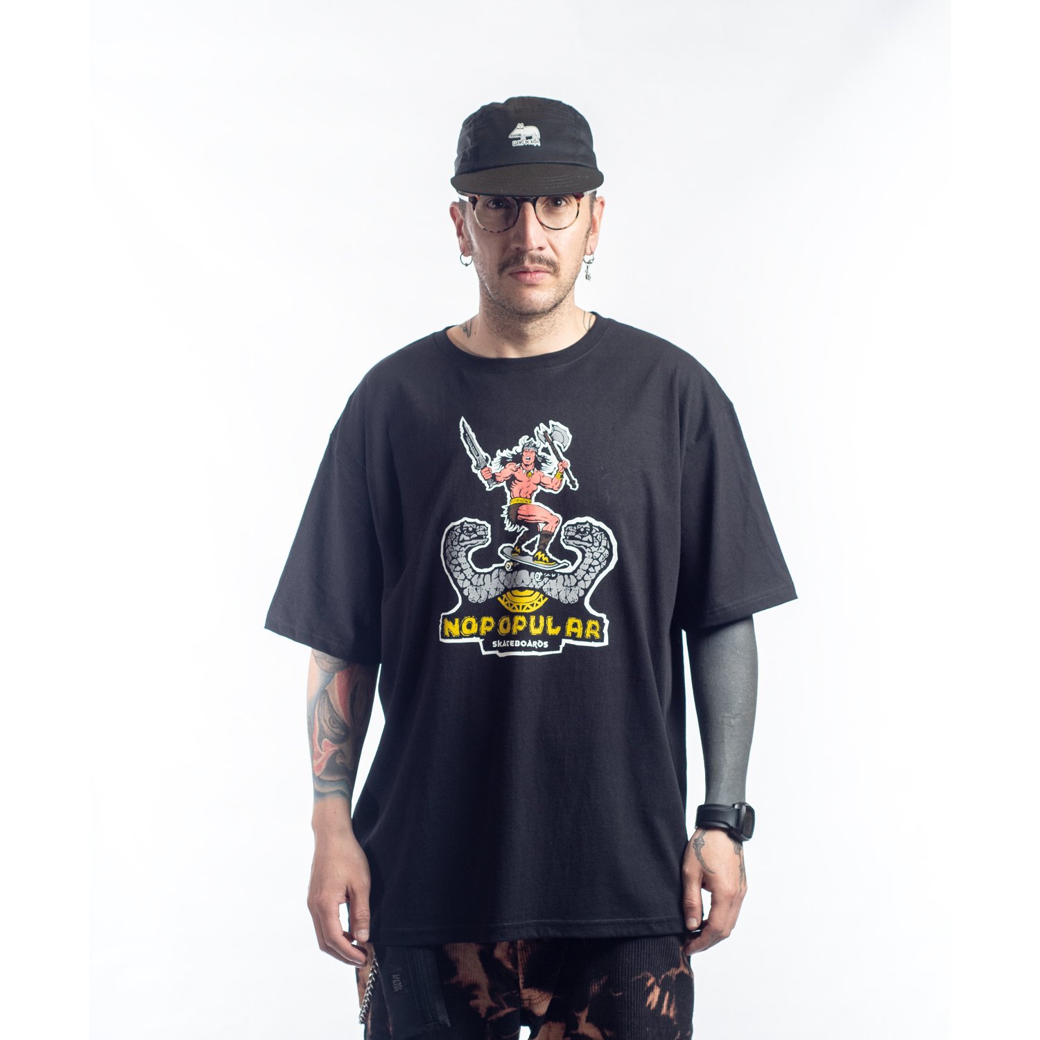 Camiseta Nopopular / Conan / X Nunca