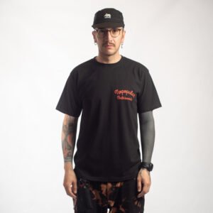 Camiseta Nopopular / Hachas